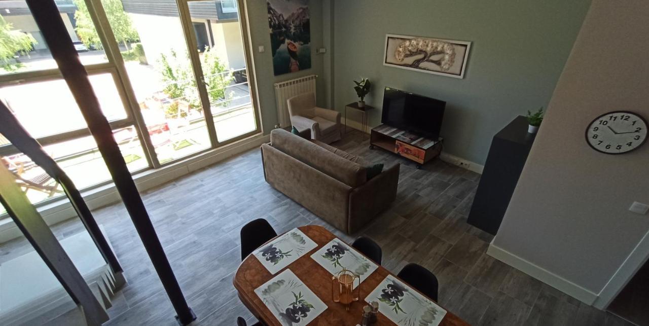 Loft 44 Camarma De Esteruelas Apartment Bagian luar foto